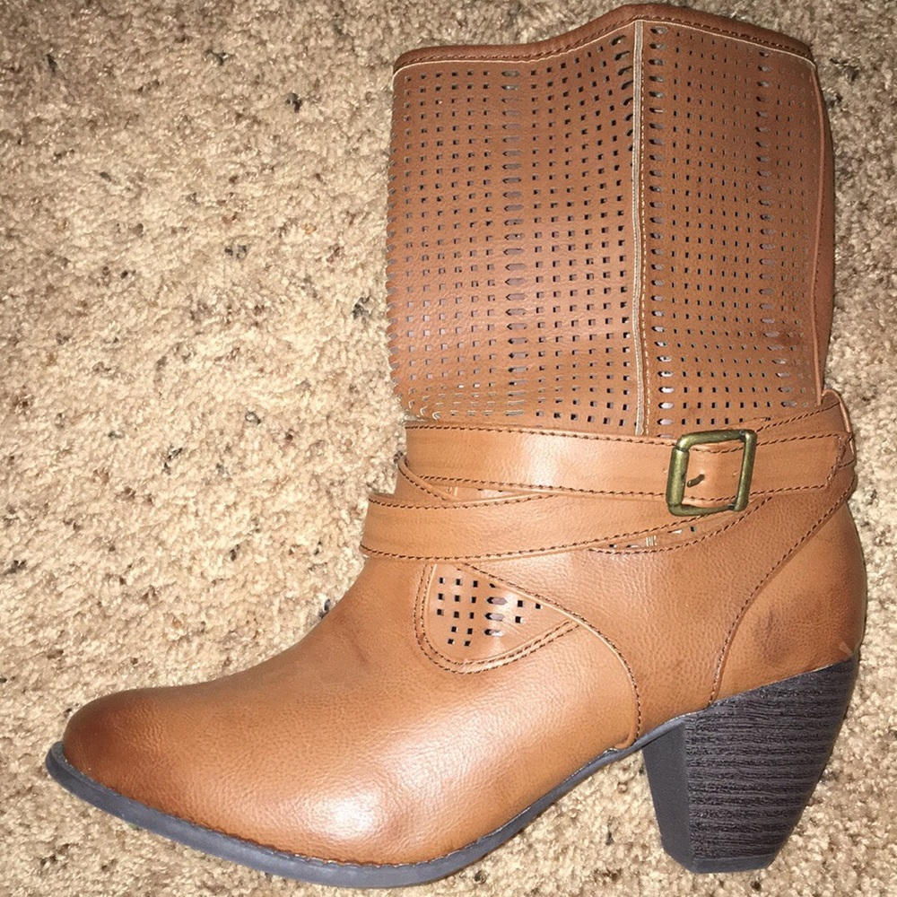 Tall Heeled Boots